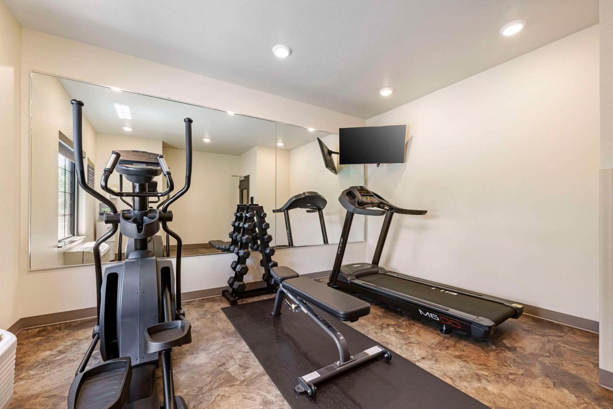 Medina Comfort Inn & Suites מראה חיצוני תמונה